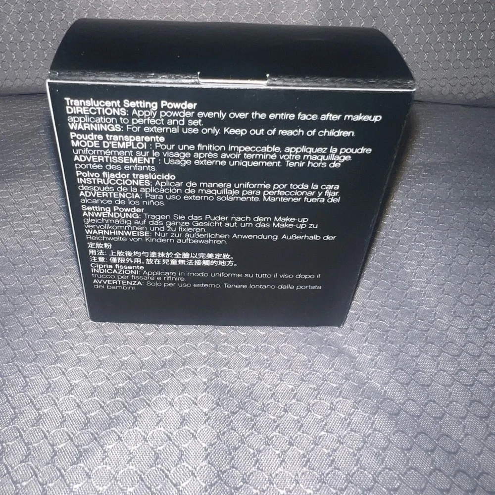 Younique Touch Behold Setting Powder - Classic Black and Cream NIB